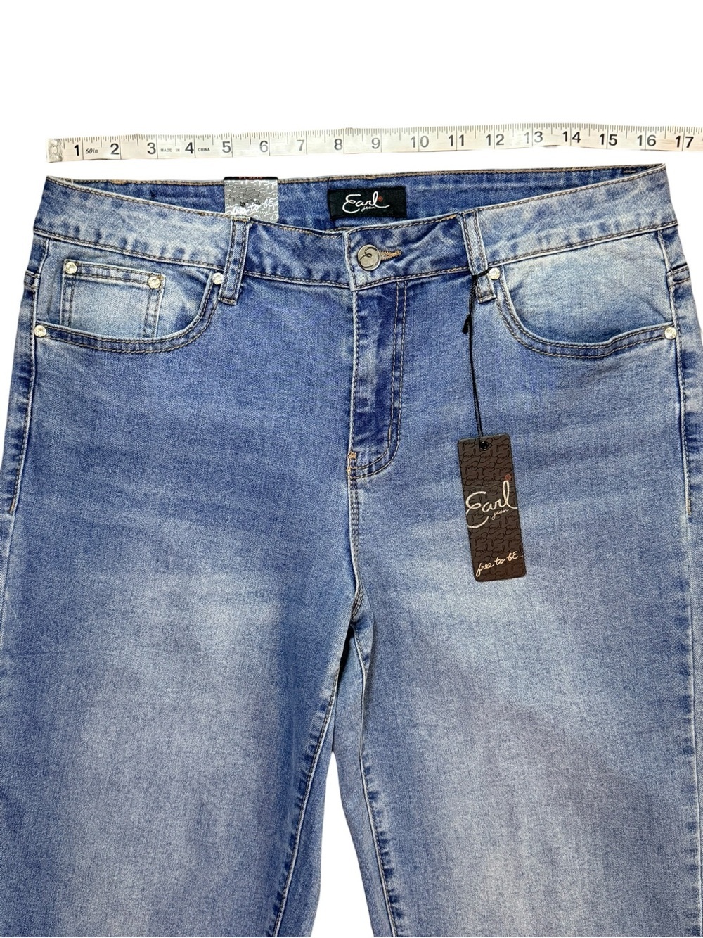 Earl Jeans USA Flag Embroidered Capri Jeans NWT Size 14 Patriotic Denim - Picture 7 of 11